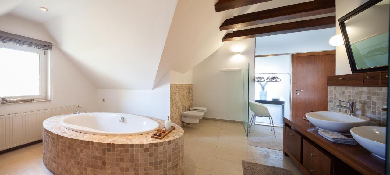Silver Willow Luxury Apartment Šoproň Exteriér fotografie